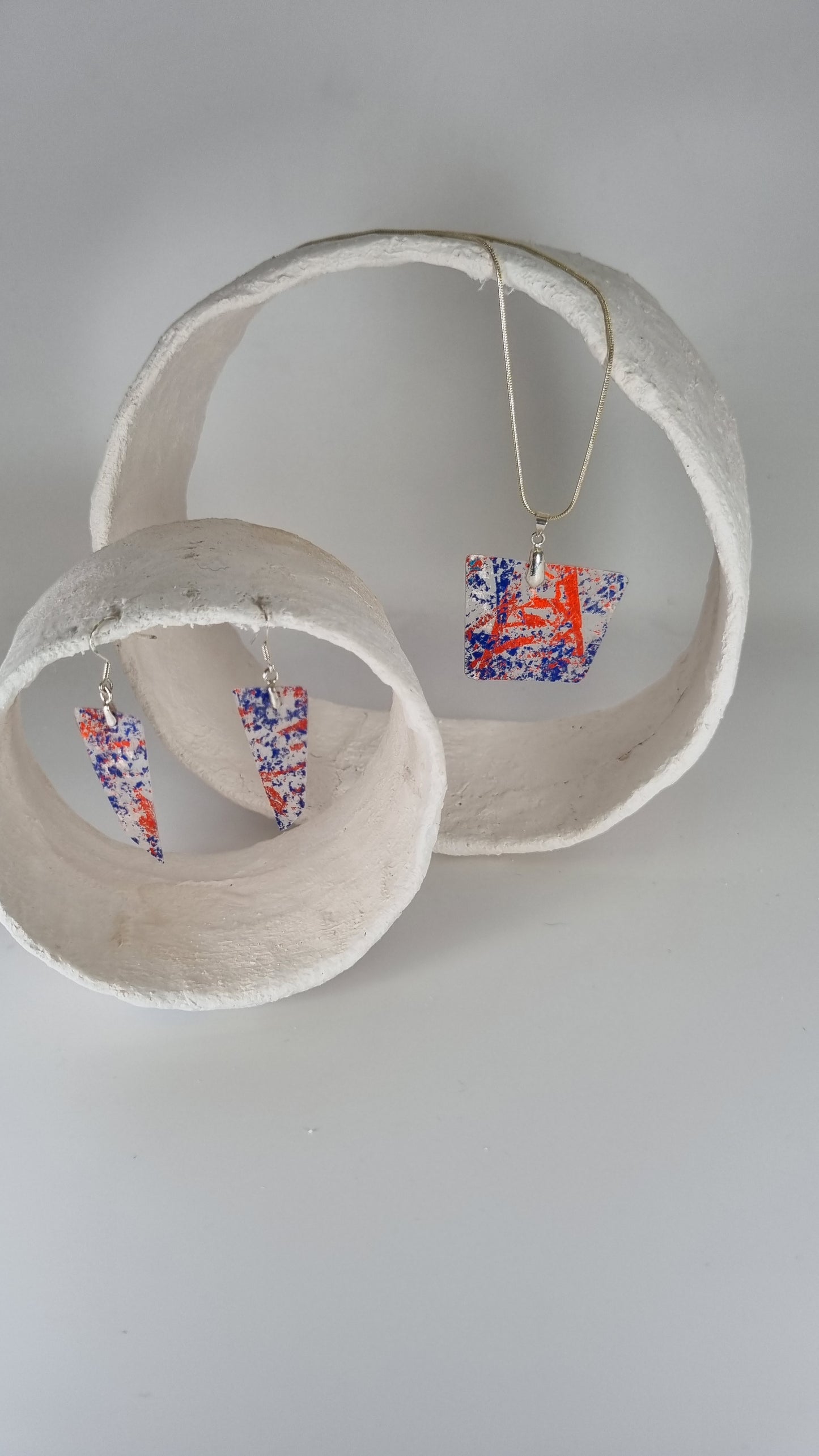 Red and blue metalic print over clear plastic bottle Jewellery SET - PLASTIQUE By Siân