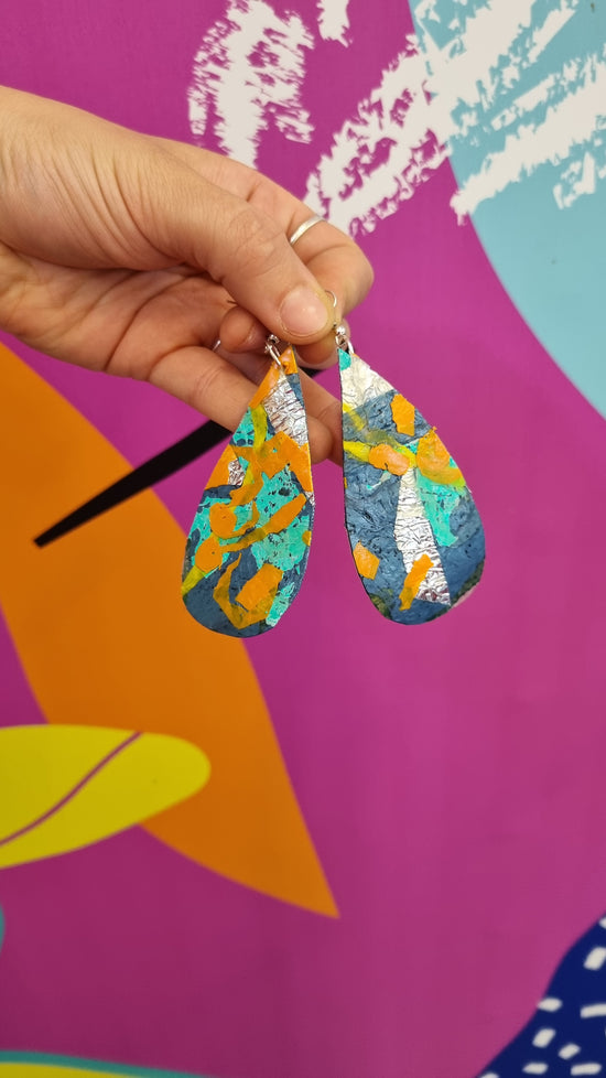 Upcycled Plastic Jewellery Making Workshop - PLASTIQUE By Siân