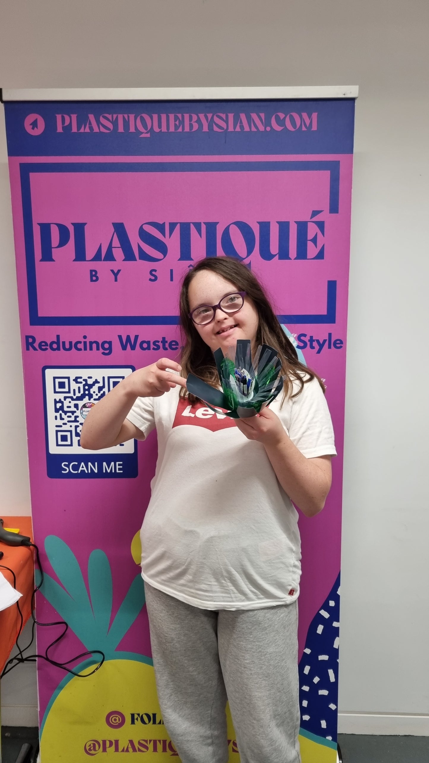 Upcycled Plastic Bottle Flower Making Workshop - PLASTIQUE By Siân