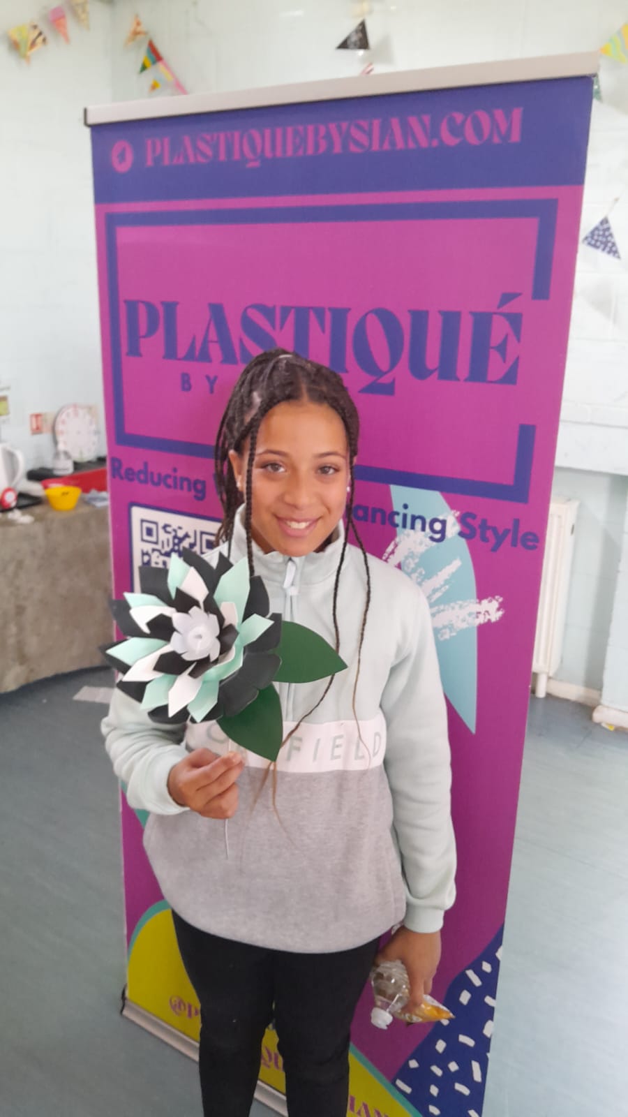 Upcycled Plastic Bottle Flower Making Workshop - PLASTIQUE By Siân