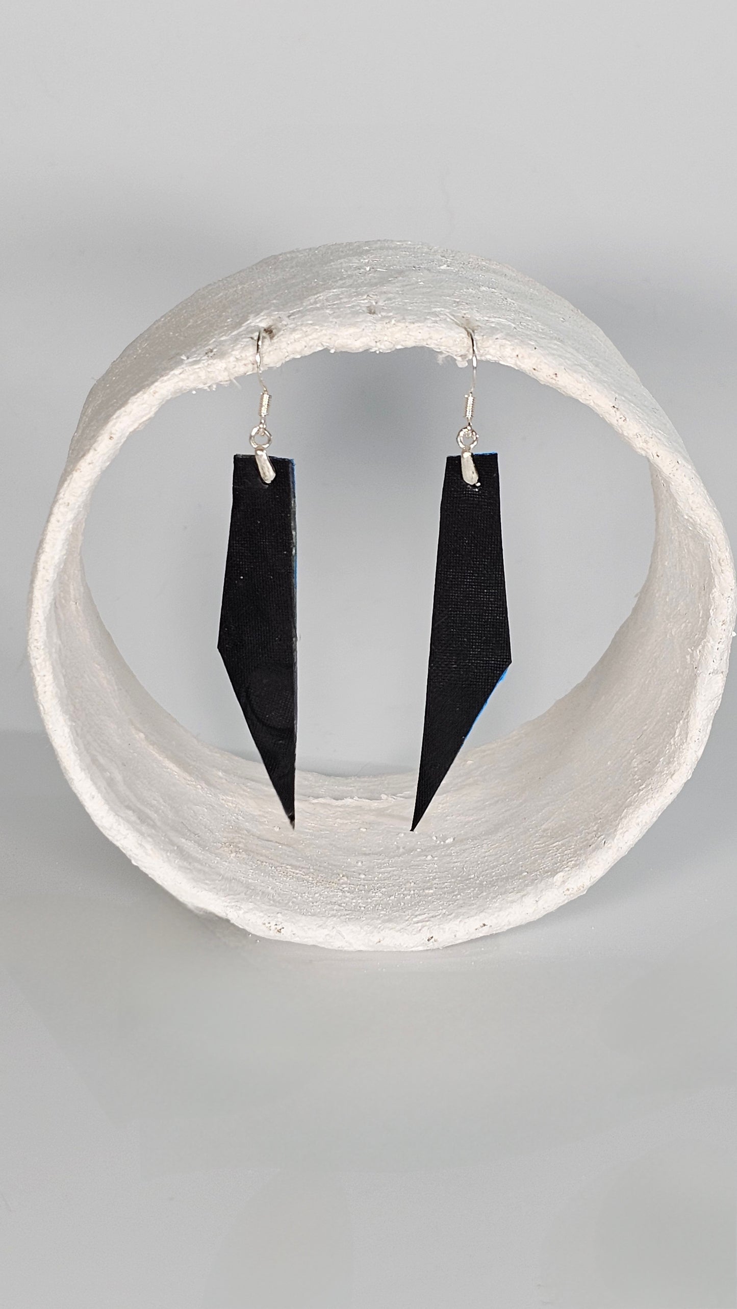 S black geometric drop earrings with electric blue backing - S/S 24 - PLASTIQUE By Siân