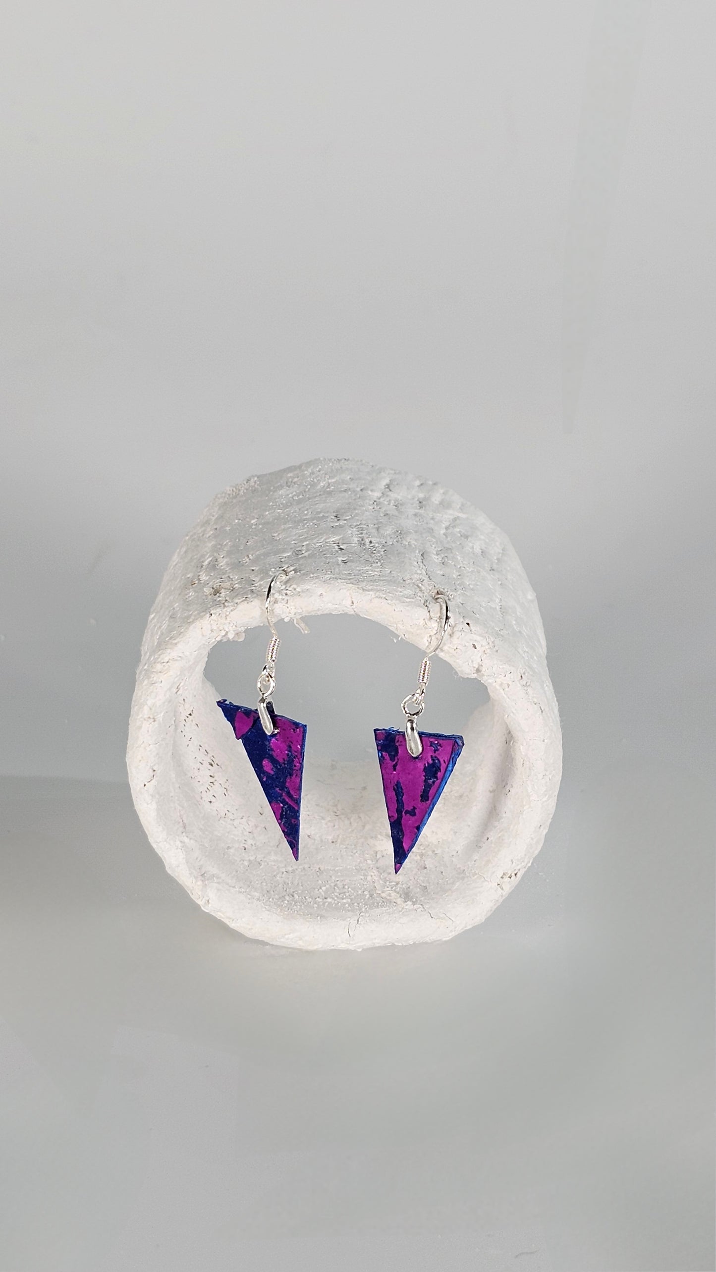 Tiny metallic magenta on blue pointed triangle shape earrings - PLASTIQUE By Siân