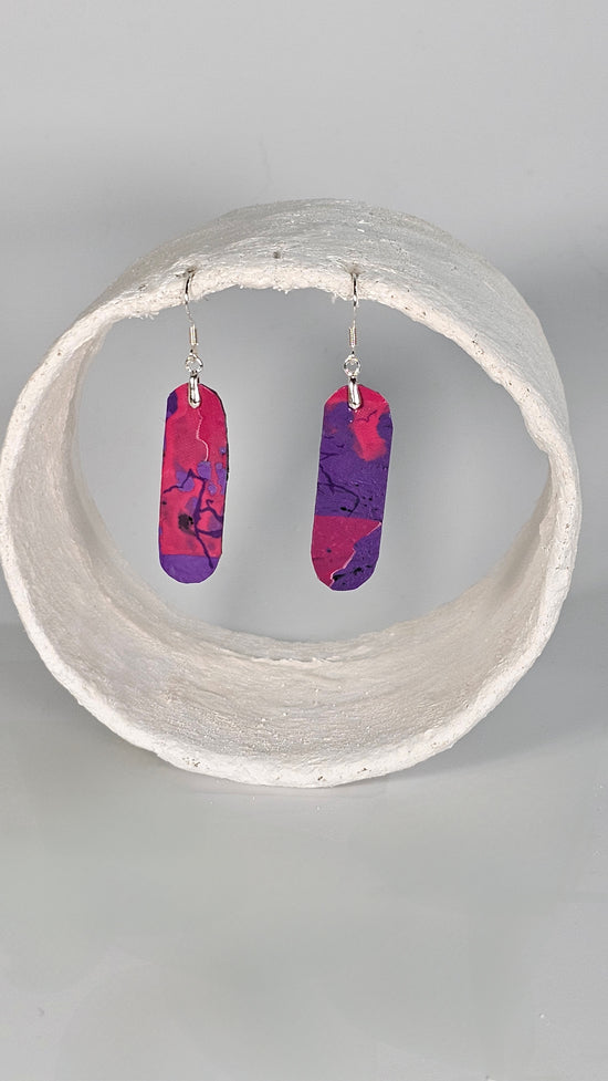 Small Oval shaped earrings in pink and purple- S/S 24 - PLASTIQUE By Siân